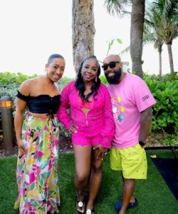 joanne-marco-and-somebody