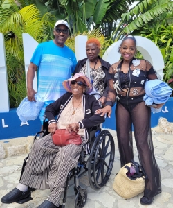 aa4bf073-0e40-4073-9b2d-a1dca7d31079